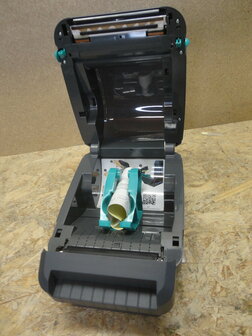 Zebra GX420d Barcode Label Printer USB + Cutter GX42-202522-000