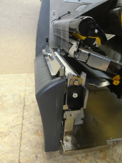 Zebra ZT420 Thermal Transfer Label Printer - 300dpi + Cutter Network