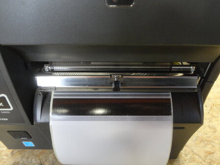 Zebra ZT420 Thermal Transfer Label Printer - 300dpi + Cutter Network