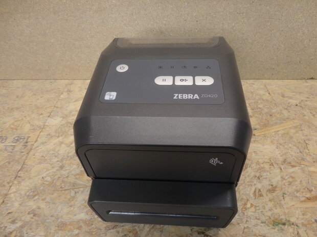 Zebra ZD420t Thermal Transfer Label Printer LAN - USB & Cutter Function