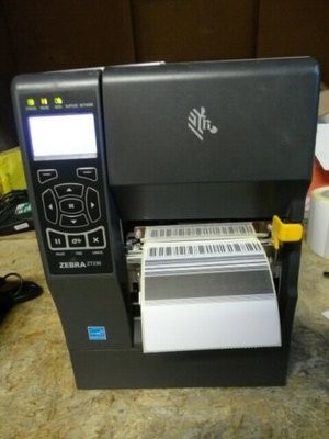 Zebra ZT230 Thermal Direct Label Printer LAN  USB + Peel Function 203Dpi